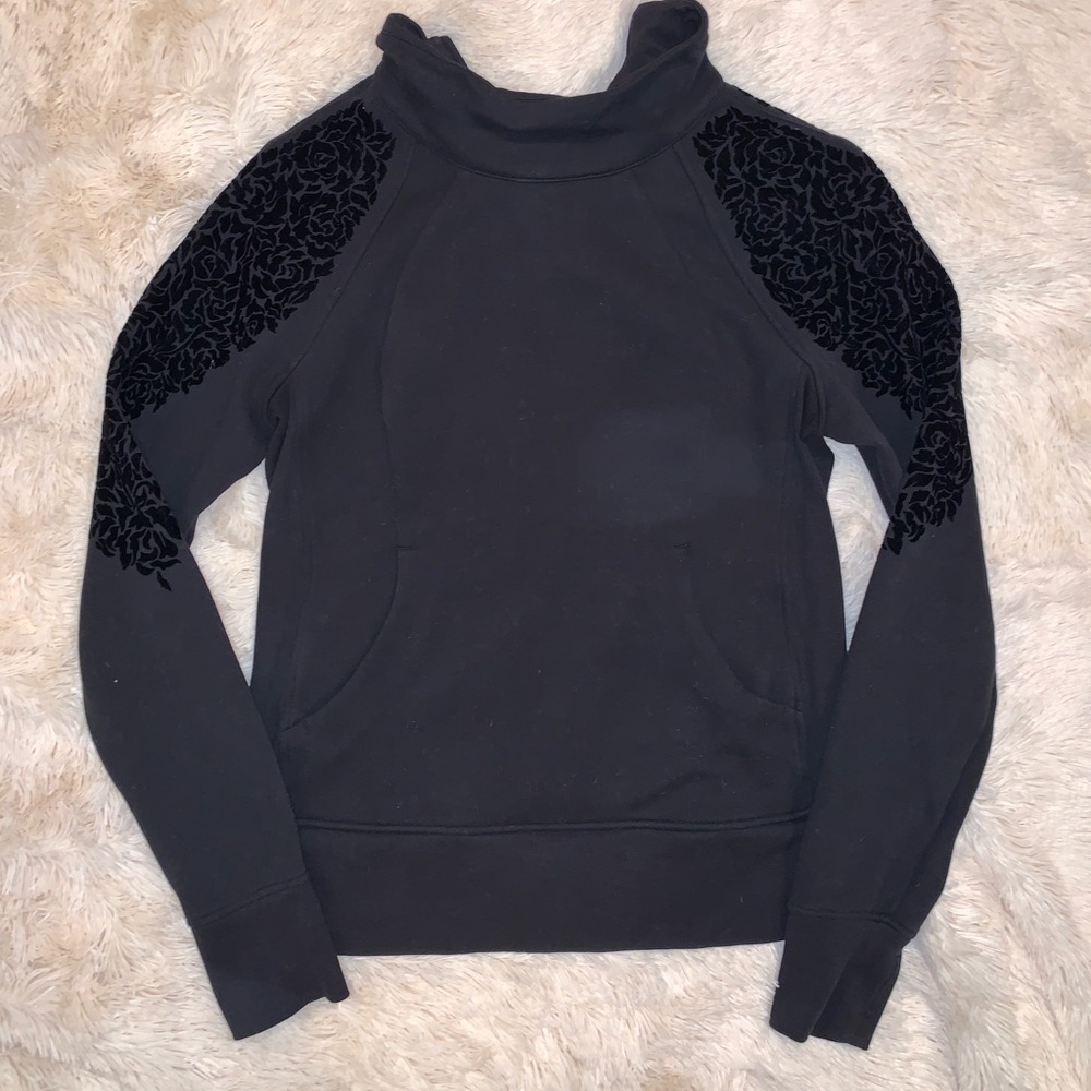 Lululemon black 3/4 zip sweatshirt velvet detail - Picture 3 of 4
